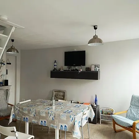 Petite Maison De Pecheur La Chandaste Daire