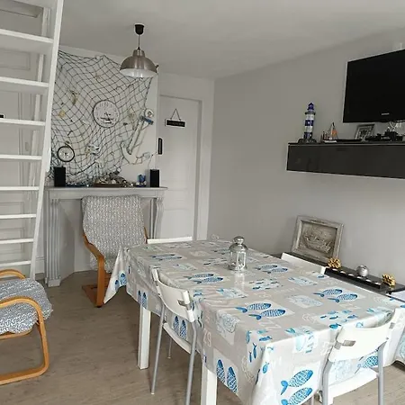 Petite Maison De Pecheur La Chandaste